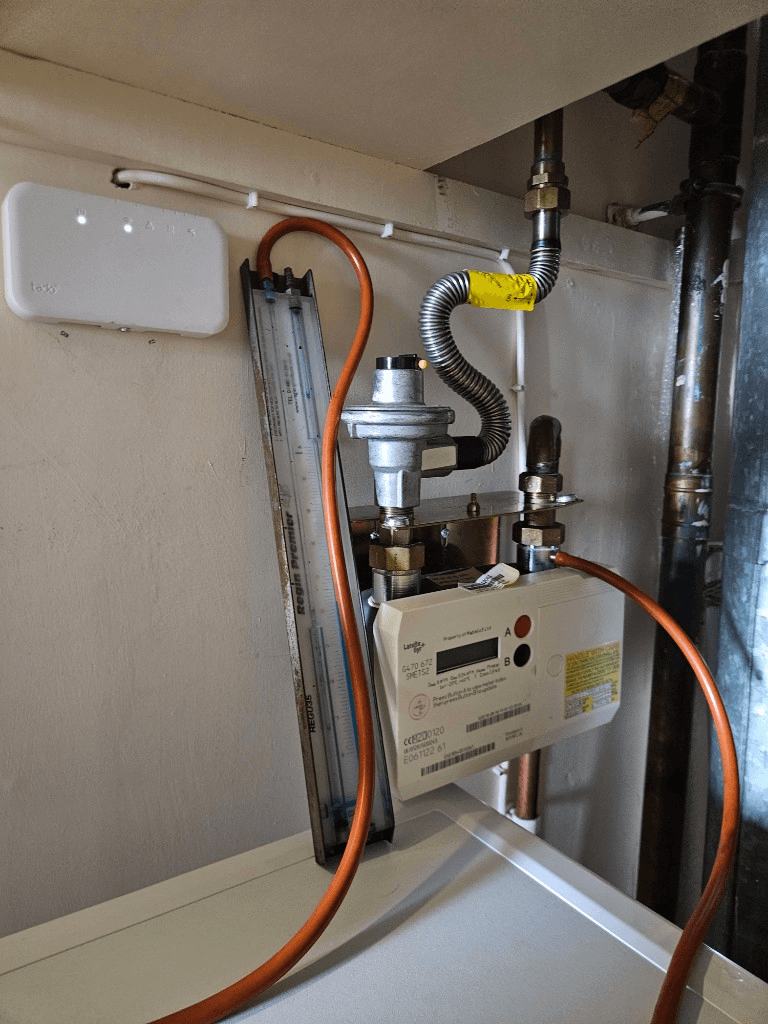 Gas safety testing equipment during a Torquay gas safety check